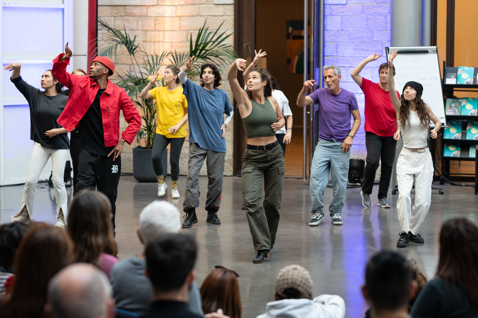 Karavel 2025, festival de danse hip hop et contemporaine, Lyon, photographies, Mourad Merzouki
